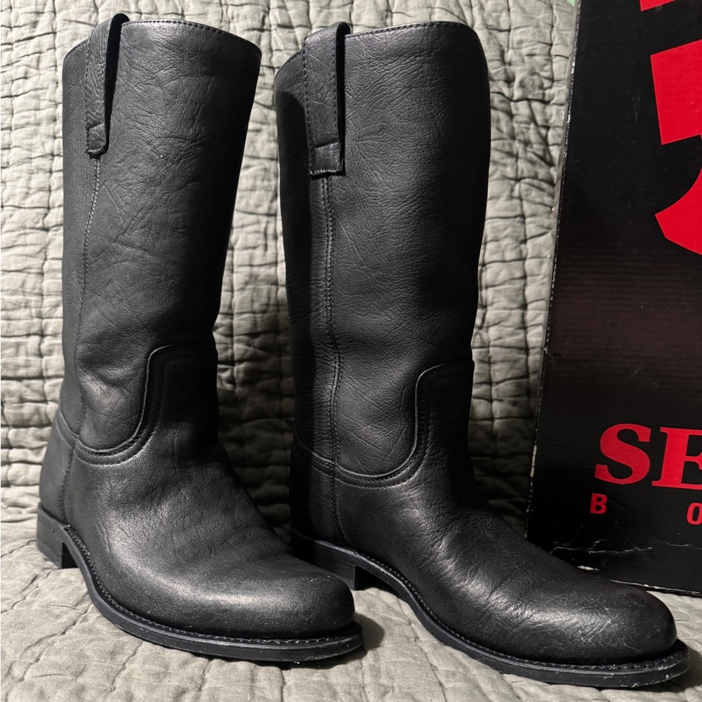 Sendra Black Leather women’s boots size 8